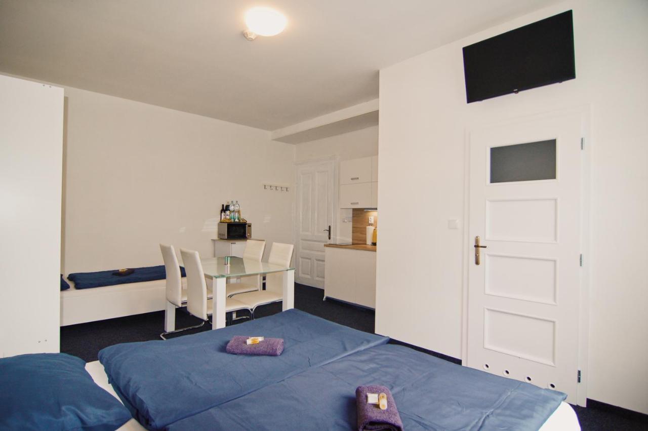 Aparthotel Vitkovice ออสตราวา ภายนอก รูปภาพ