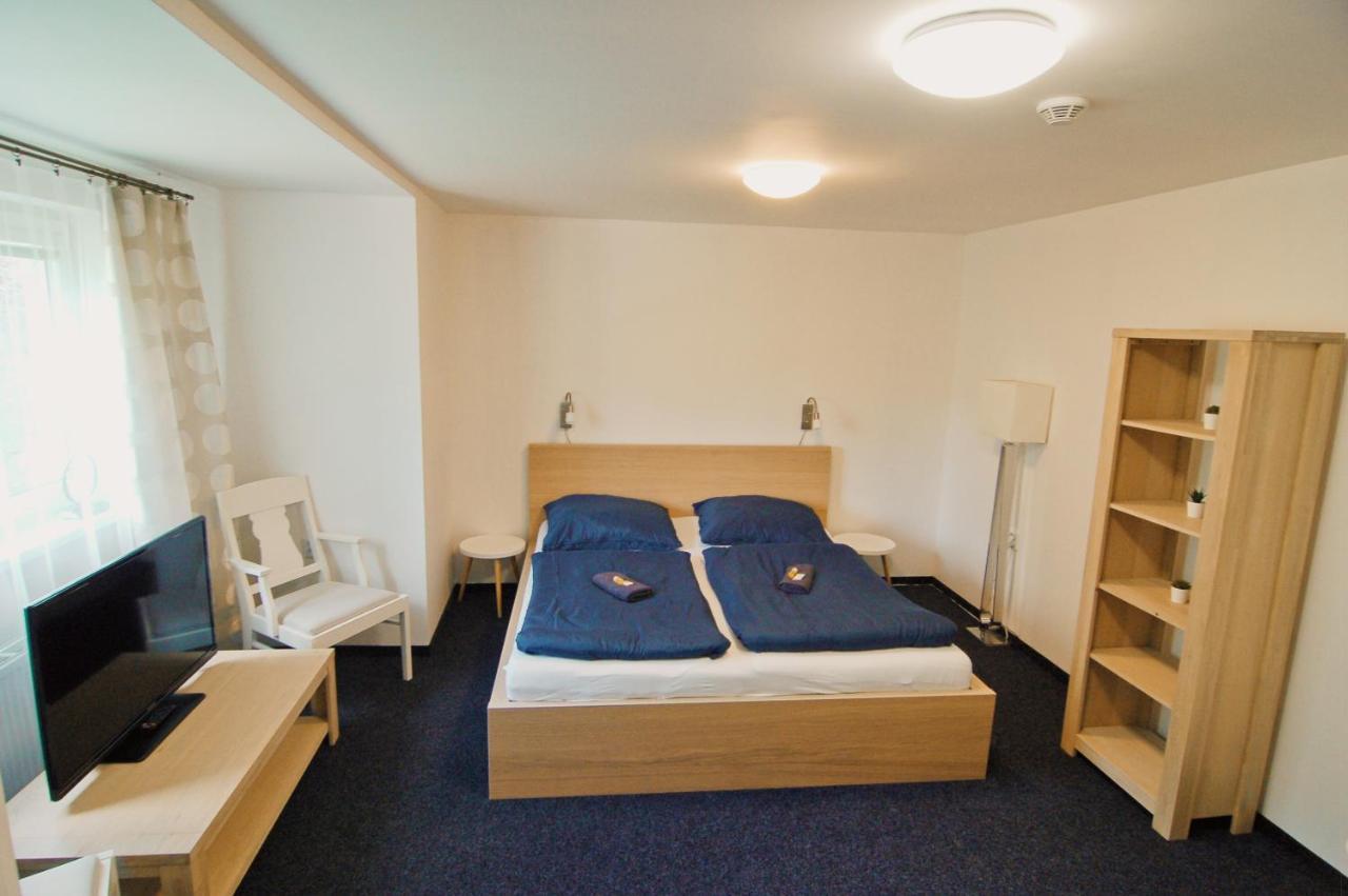 Aparthotel Vitkovice ออสตราวา ภายนอก รูปภาพ